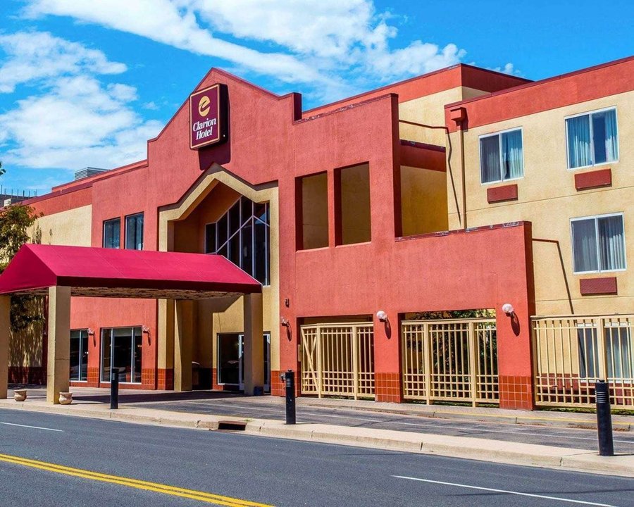CLARION HOTEL AND CONFERENCE CENTER 67 (̶7̶6̶) Updated