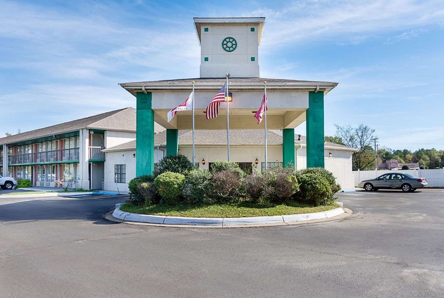 ECONO LODGE $42 ($̶5̶0̶) - Updated 2020 Prices & Hotel Reviews