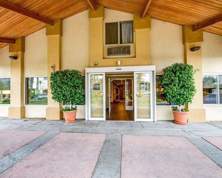Comfort Inn Hotel Reviews Price Comparison Fontana Ca Tripadvisor