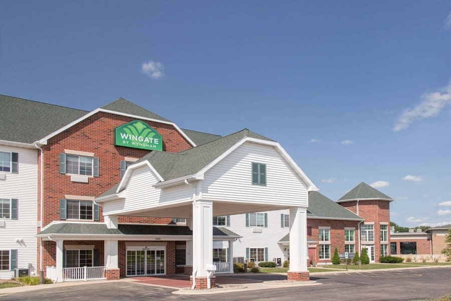 BEST WESTERN PLUS APPLETON AIRPORT / MALL HOTEL $89 ($̶1̶9̶9̶ ...