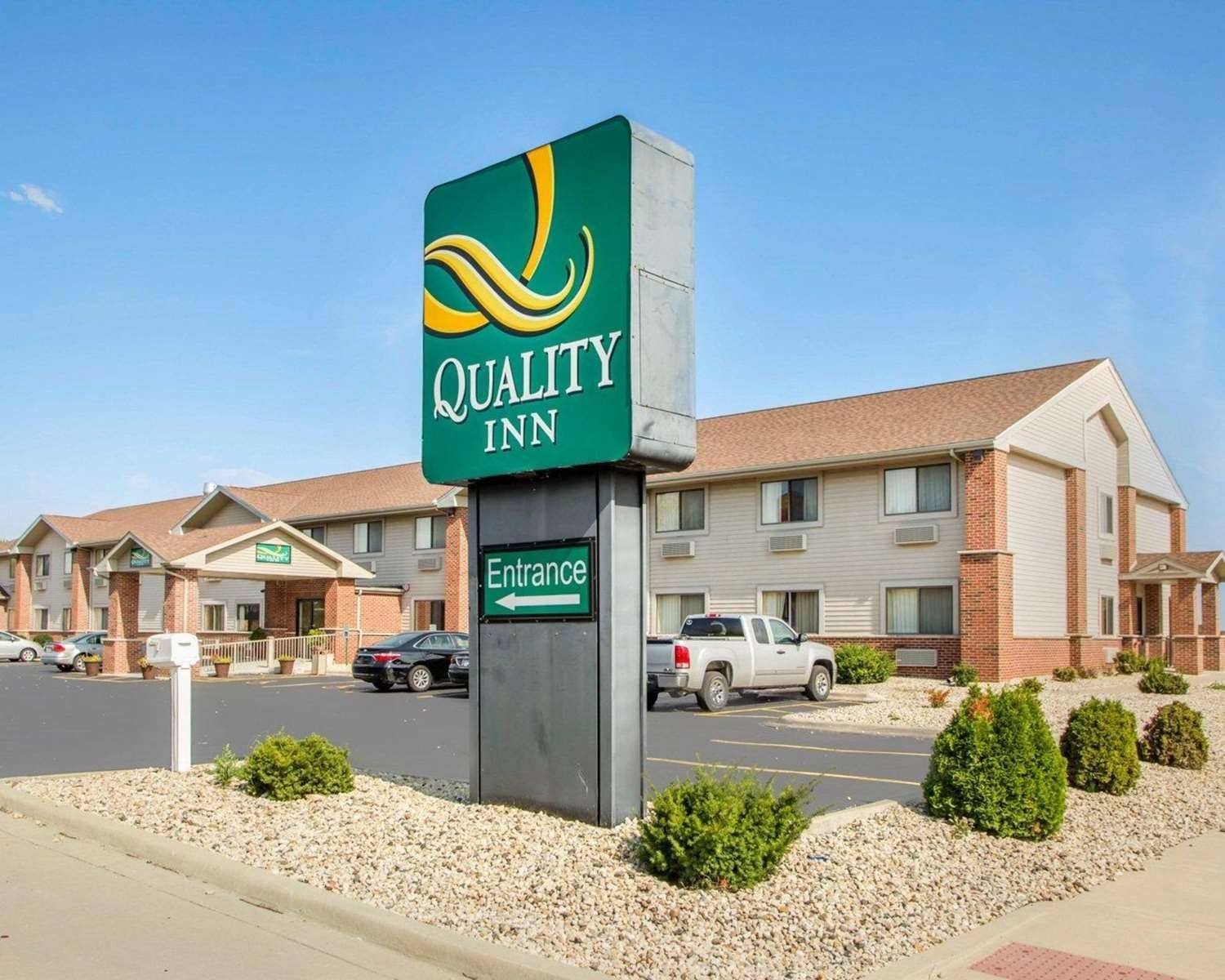 QUALITY INN 67 8 4 Updated 2020 Prices Hotel Reviews Ottawa   Quality Inn Hotel In 