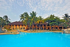 Piscina e praia