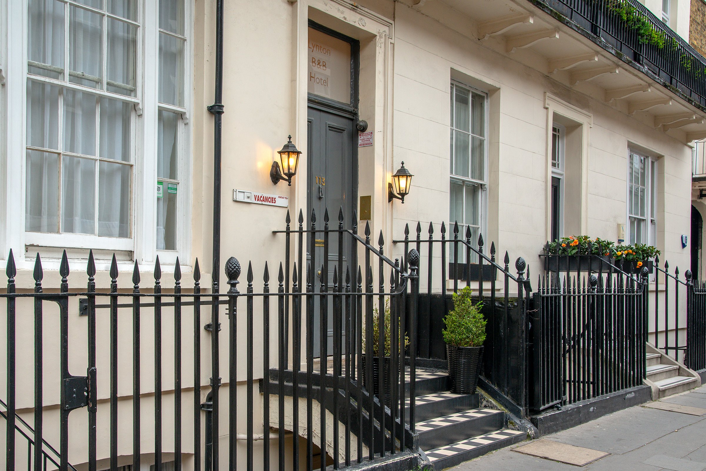 LYNTON HOTEL LONDON - B&B Reviews & Photos - Tripadvisor