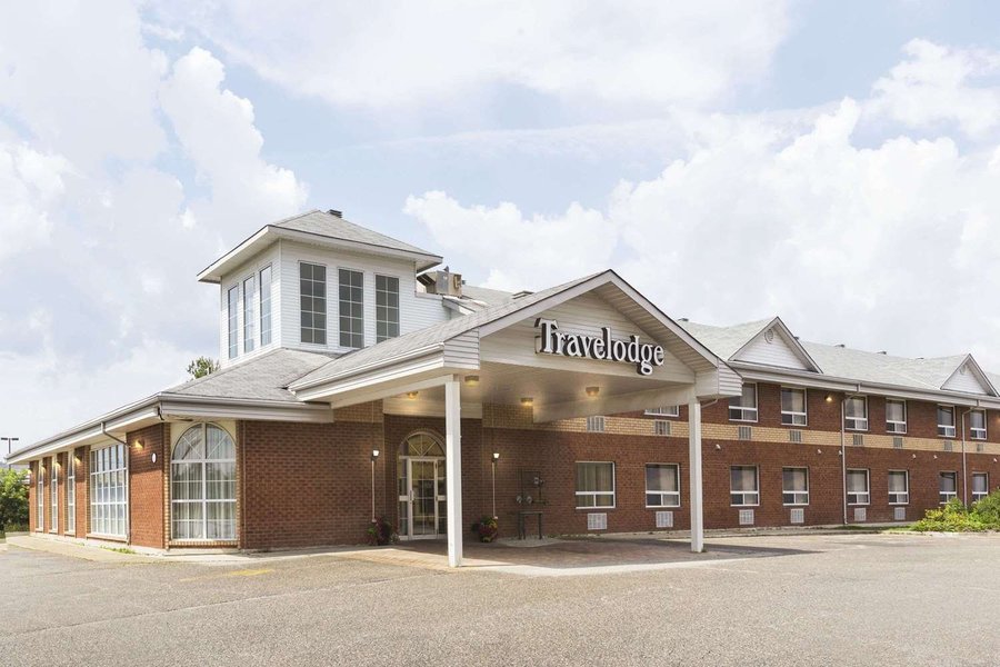 hotels in timmins ontario