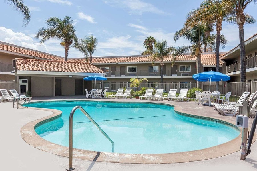 TRAVELODGE BY WYNDHAM HEMET CA $69 ($̶1̶0̶2̶) - Updated 2021 Prices