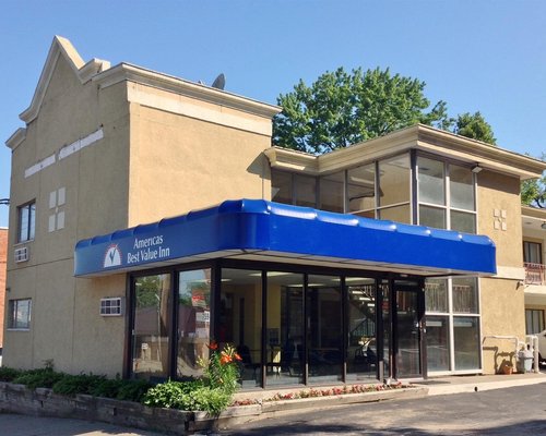 The 10 Closest Hotels To Central Park Rose Garden Schenectady Tripadvisor Find Hotels Near Central Park Rose Garden