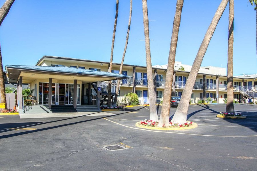 MOTEL 6 SAN DIEGO AIRPORT - HARBOR $79 ($̶9̶8̶) - Updated 2020 Prices