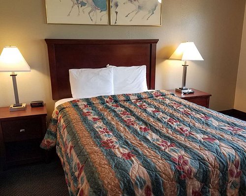 20 Best Hotels In Pendleton Hotels From 48 Night Kayak