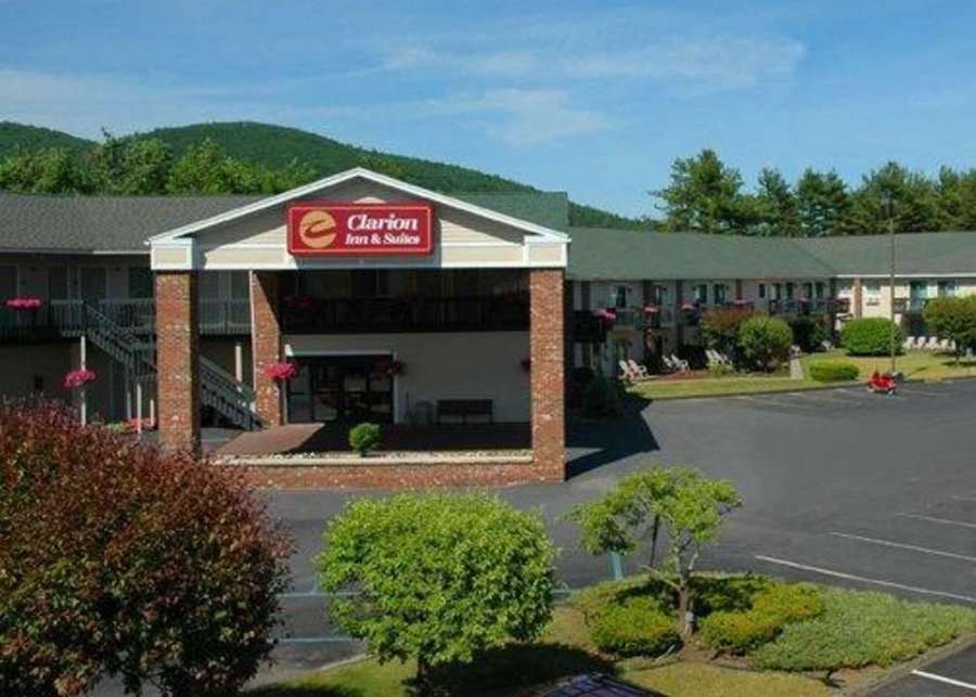 Clarion Inn And Suites 71 ̶1̶0̶1̶ Updated 2021 Prices And Hotel Reviews Lake George Ny 2382