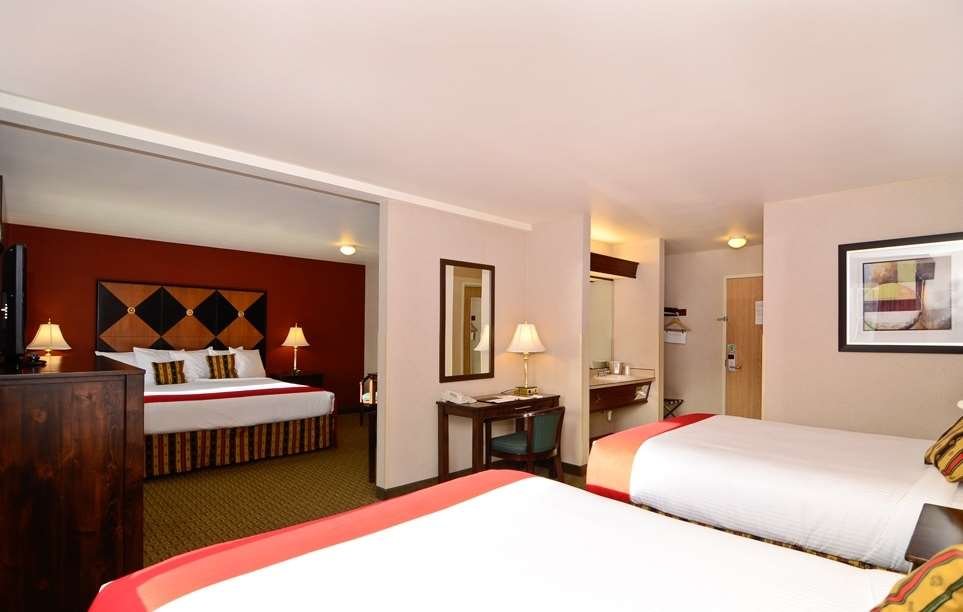 Hotel photo 14 of Inn America.