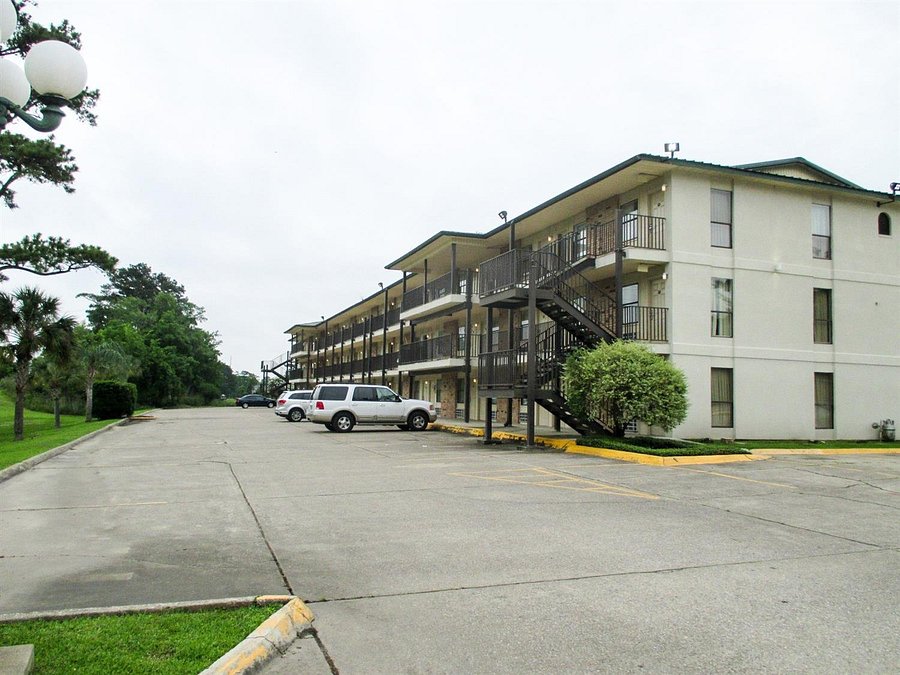 MOTEL 6 LAKE CHARLES ON THE BAYOU (AU$53): 2021 Prices & Reviews (LA