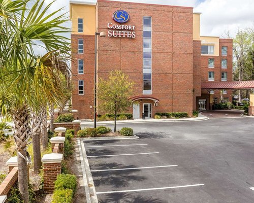 Snooze and Cruise - Review of Hampton Inn & Suites Charleston/West ...