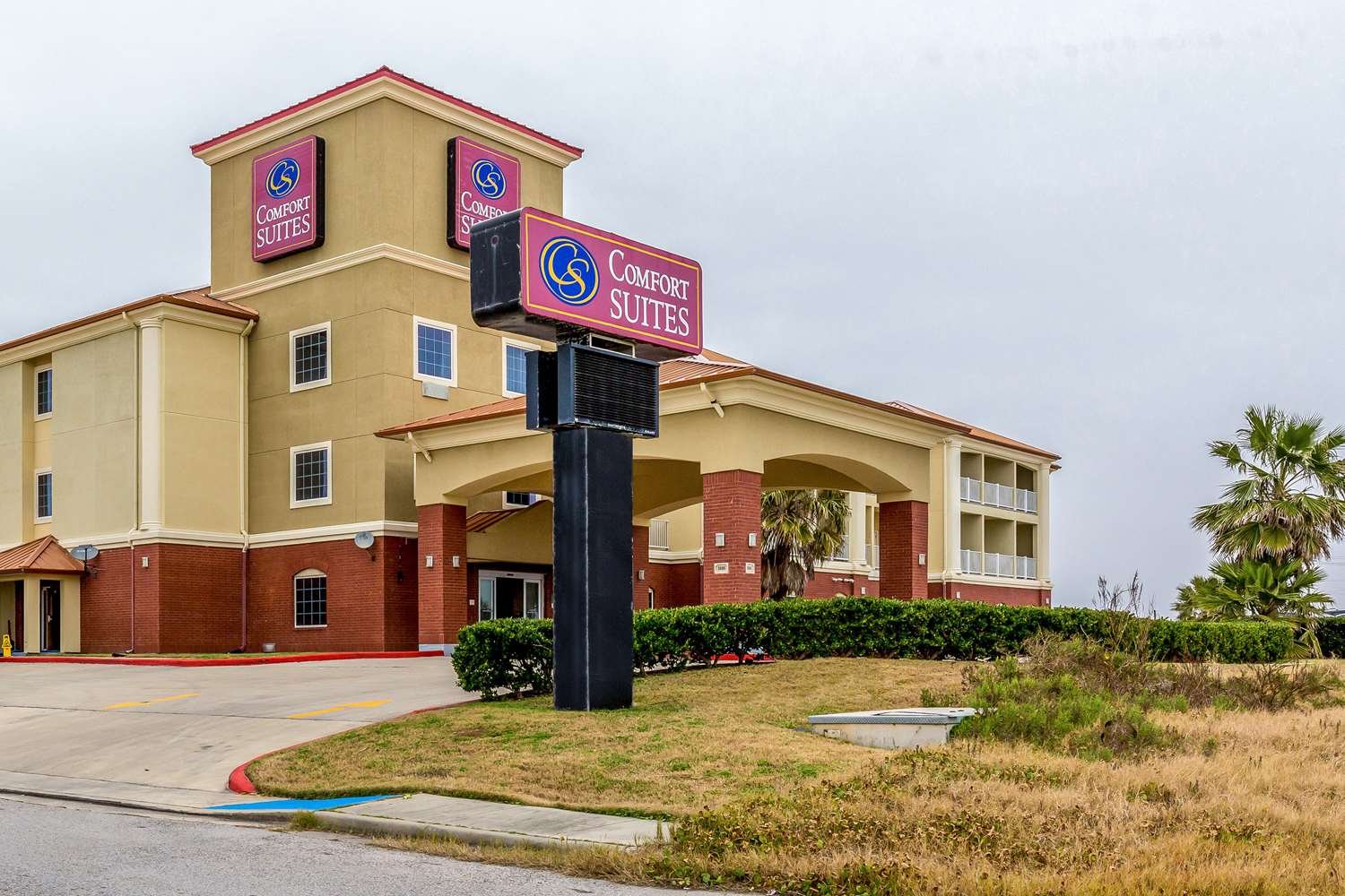 COMFORT SUITES GALVESTON 129 1 8 8 Updated 2021 Prices Hotel   Hotel Exterior 