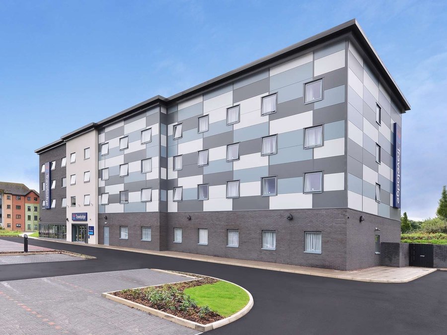 TRAVELODGE DUDLEY TOWN CENTRE - Updated 2021 Prices, Hotel Reviews, and ...