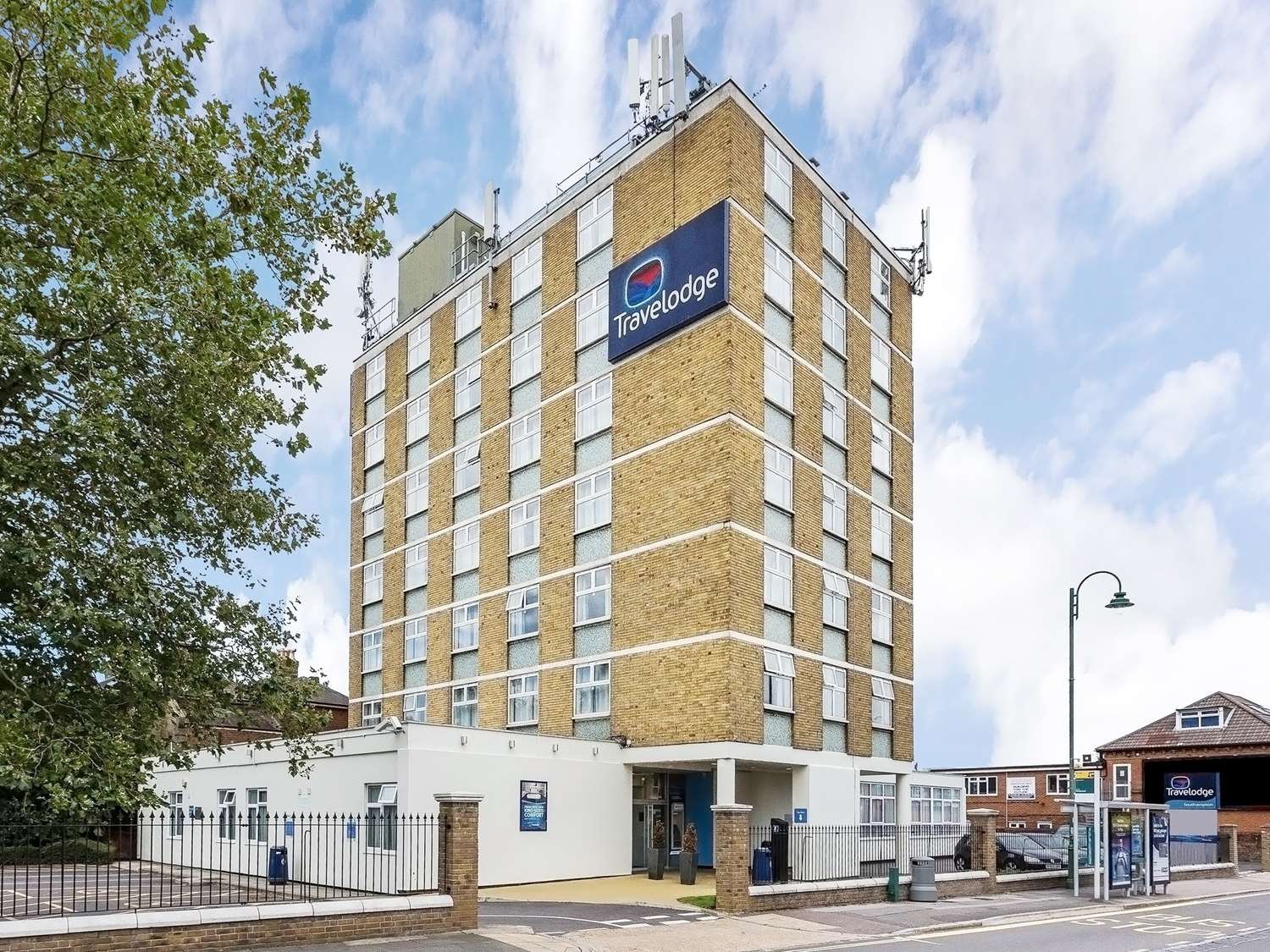 TRAVELODGE SOUTHAMPTON - Hotel Reviews, Photos, Rate Comparison ...