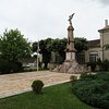 Things To Do in Monument aux Morts de Villereal, Restaurants in Monument aux Morts de Villereal