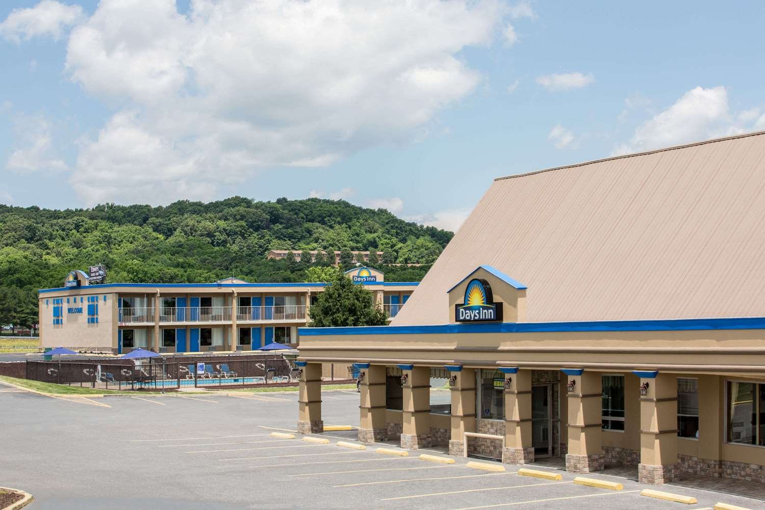 DAYS INN BY WYNDHAM STAUNTON $55 ($̶6̶9̶) - Updated 2021 Prices & Motel ...