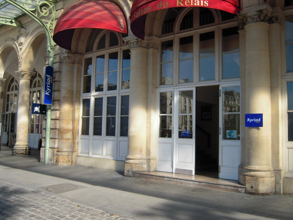 Kyriad Paris 10 - Gare De L&#39;Est, hotel in Paris
