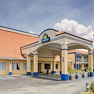 Welcome To Days Inn Jacksonville South