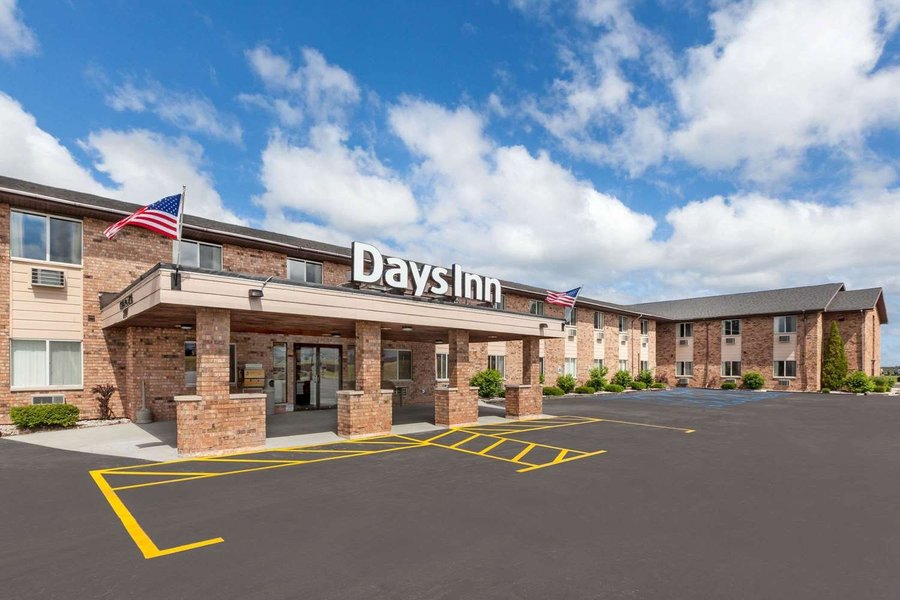 Days Inn By Wyndham Manistee 65 8 0 Updated 2020 Prices Hotel Reviews Mi Tripadvisor