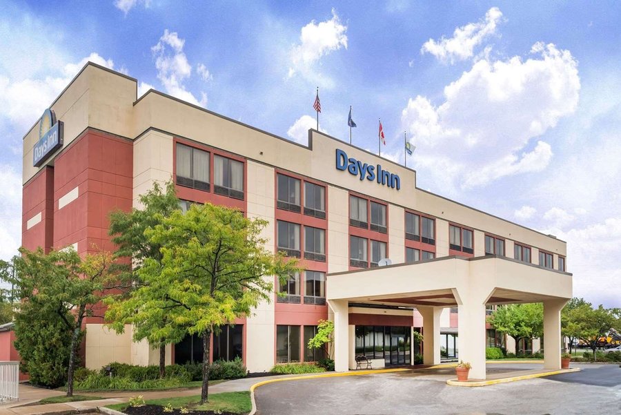 DAYS INN BY WYNDHAM ERIE desde 242.424 (Pensilvania) opiniones y