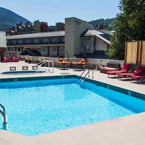 Best pool and bviews in Whistler!