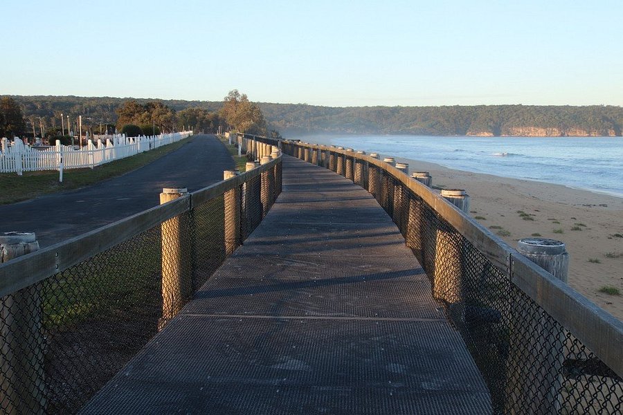 Aslings Beach Boardwalk image
