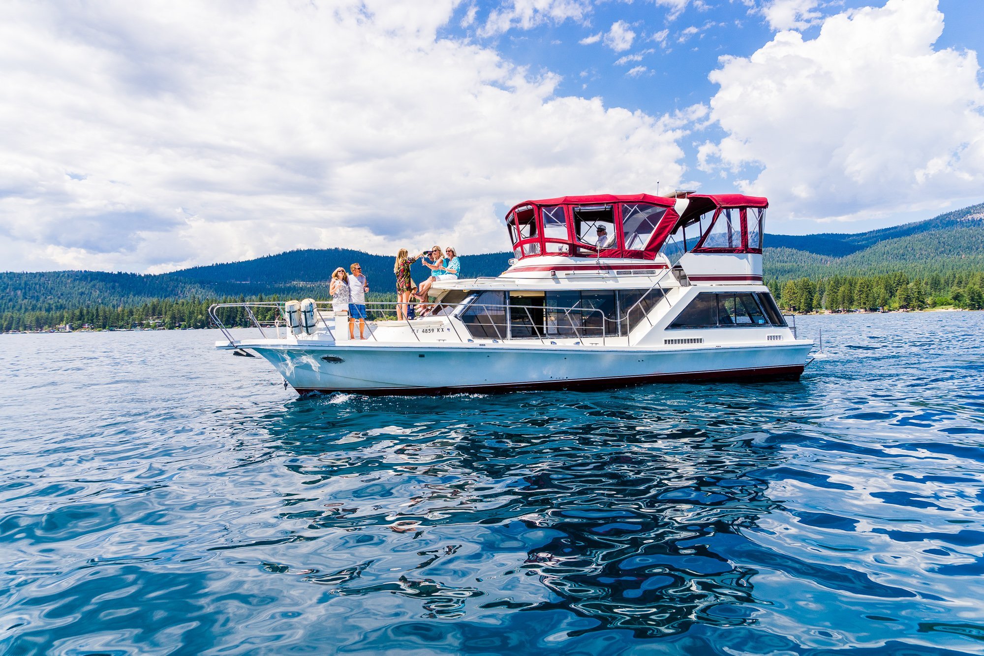 BLUE WATER CHARTER (Kings Beach) Qué SABER antes de ir