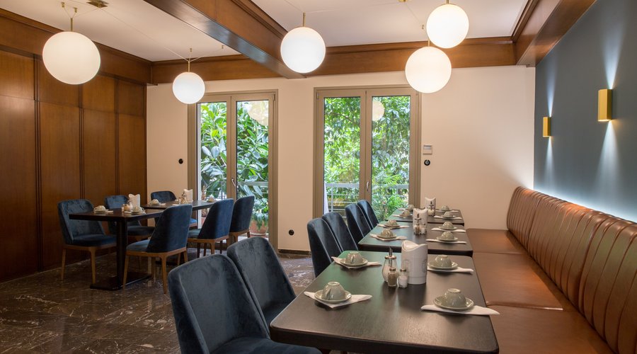 DELICE HOTEL - FAMILY APARTMENTS - Updated 2025 Prices & Reviews (Athens, Greece) DELICE HOTEL - FAMILY APARTMENTS - Updated 2025... 