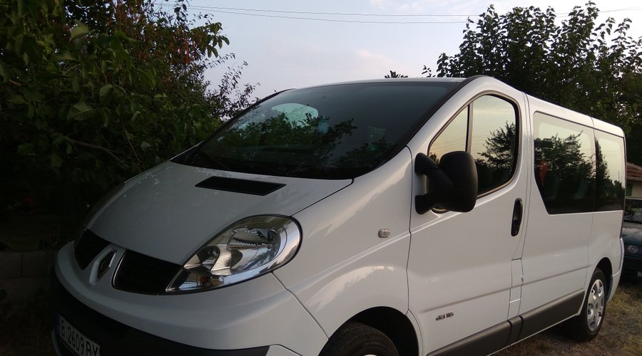 Bus Renault Trafic 1-8 Passengers