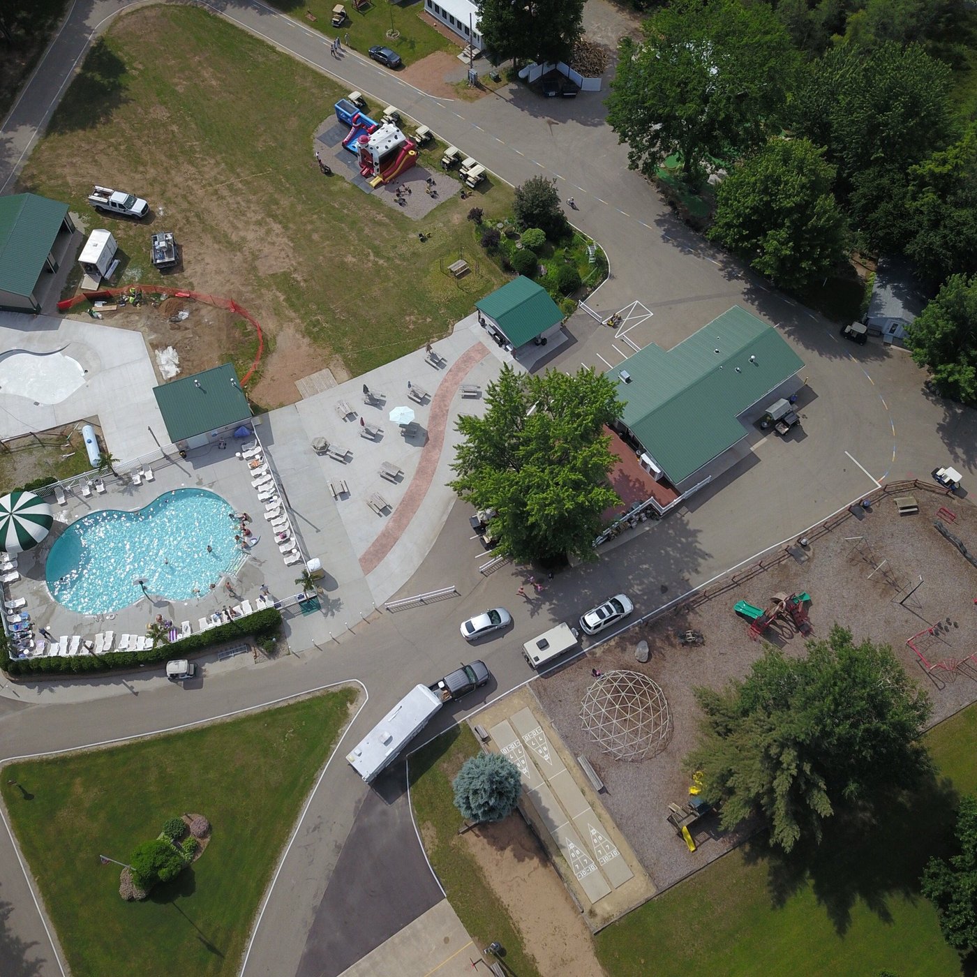 Escape to Serenity: Your Guide to Florida's The Groves Campground