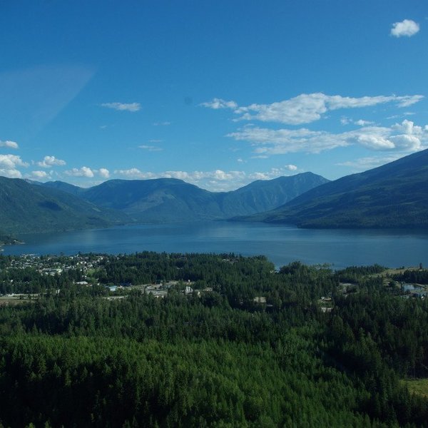 2025년 Nakusp 베스트 수영장이 있는 호텔 추천 - Tripadvisor