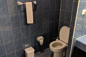 Room & Suite