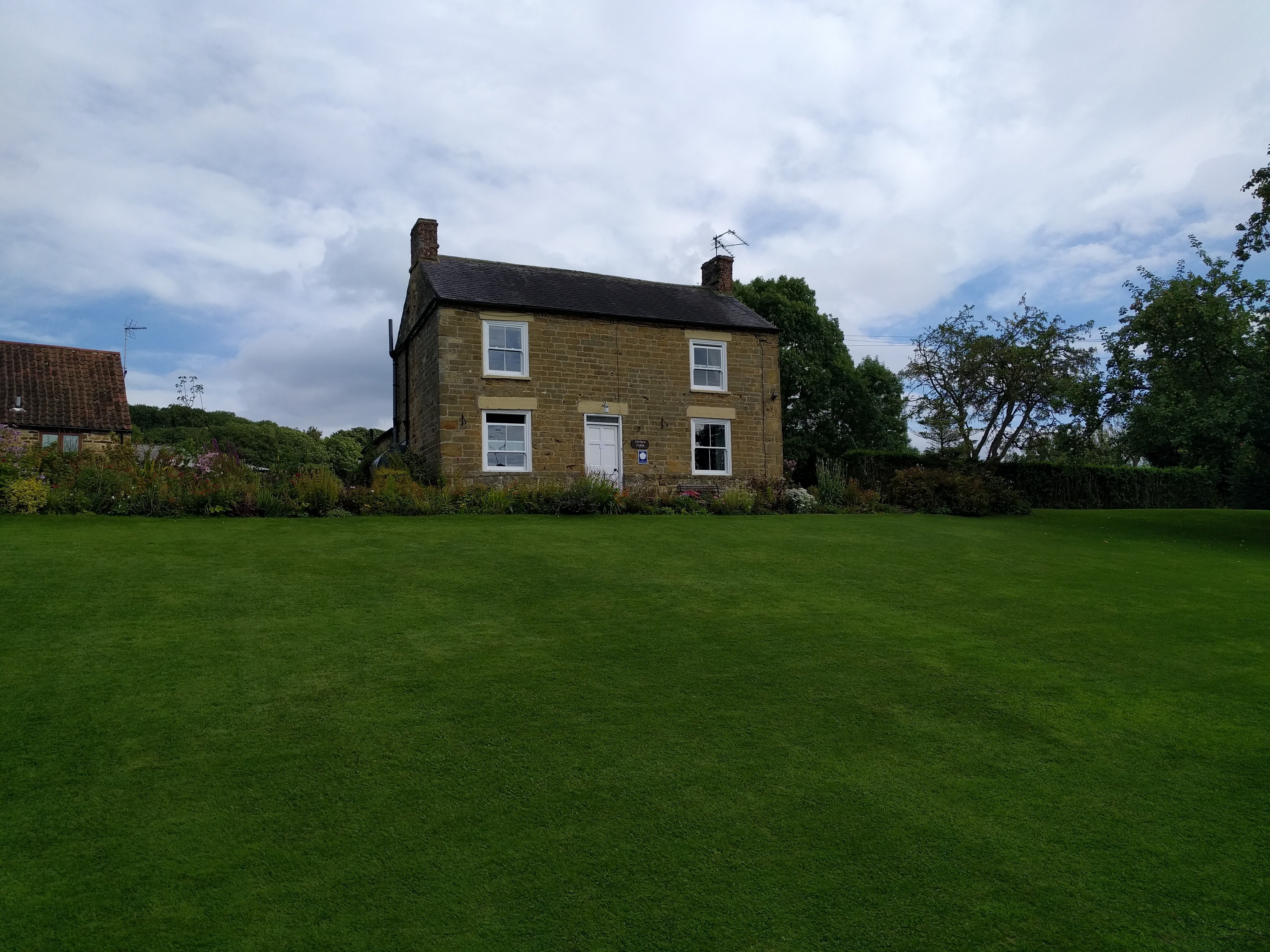 CHURCH FARM BED AND BREAKFAST - B&B Reviews (Kilburn, Yorkshire ...