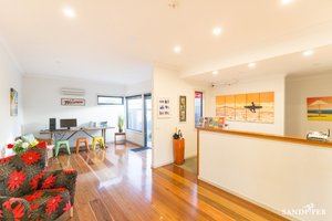 Sandpiper Motel Apollo Bay in Apollo Bay, image may contain: Flooring, Floor, Living Room, Interior Design