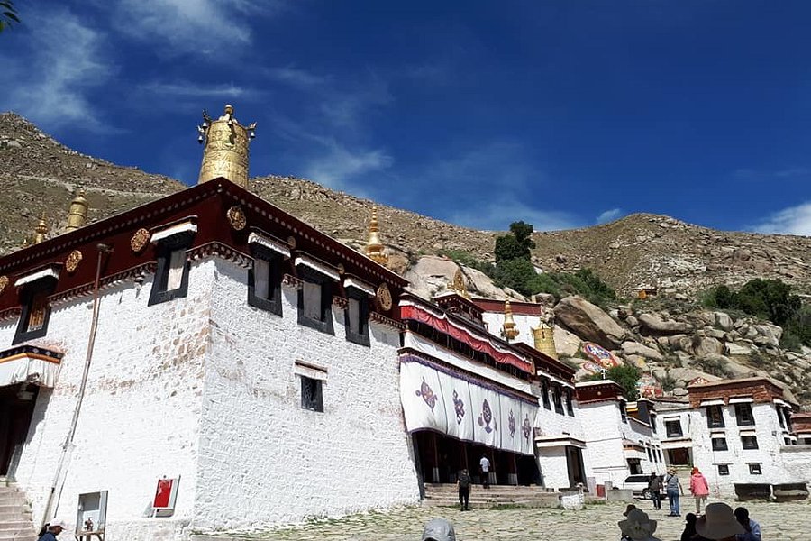 Sera Monastery image