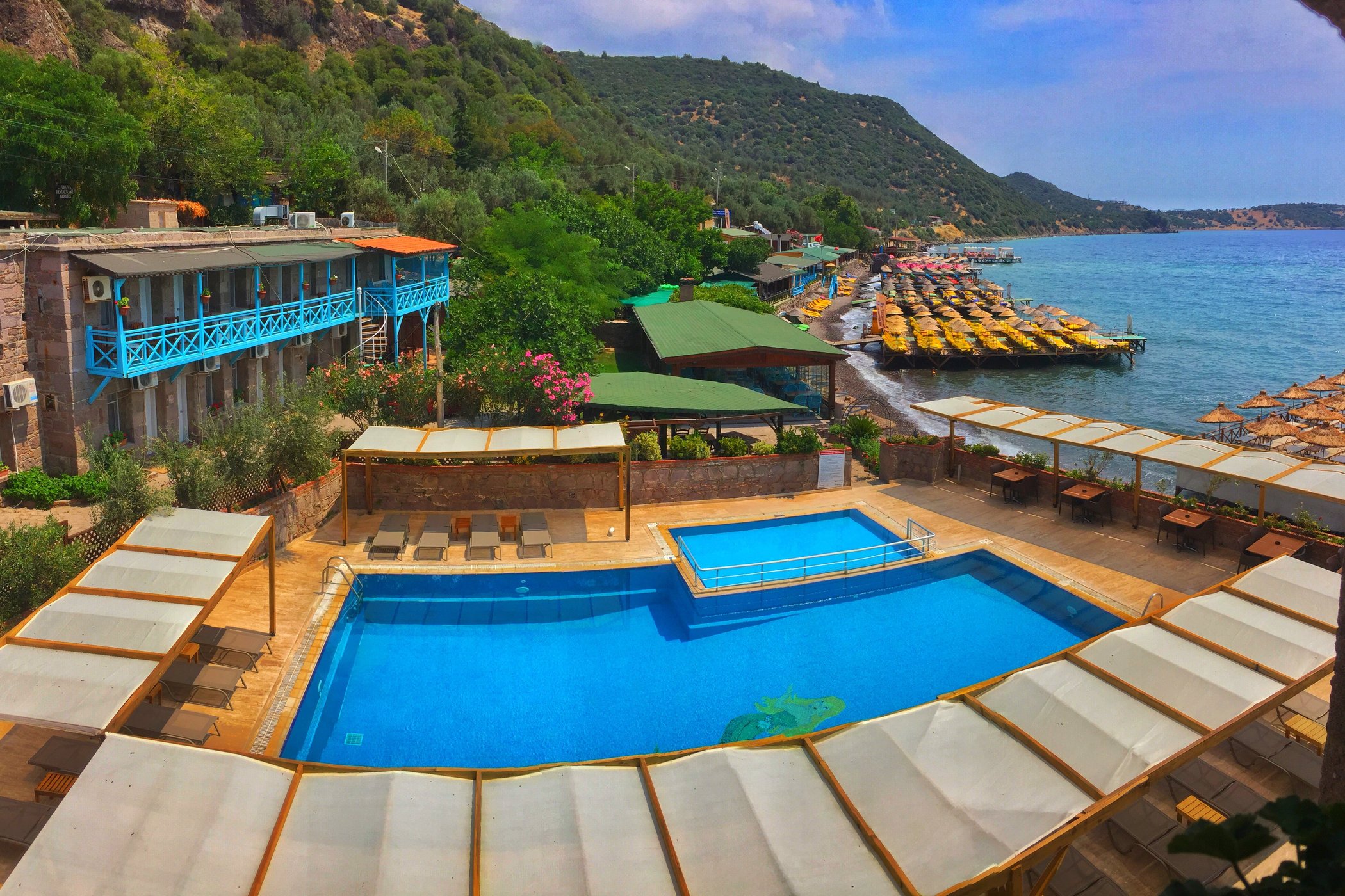 Assos Kervansaray Otel by null