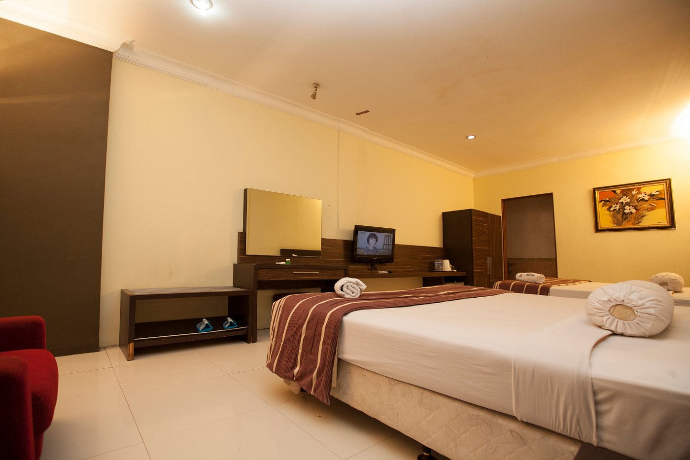 HOTEL MALABAR Reviews (Pangandaran, Indonesia) Photos of Hotel