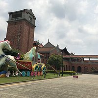 嘉義縣表演藝術中心