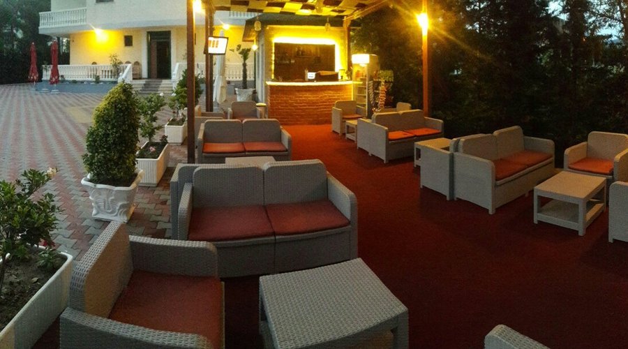 Hotel Kamberi-A