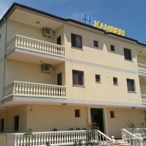 Hotel Kamberi-A