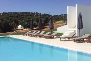Piscina e praia