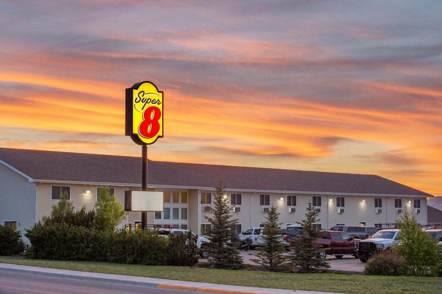 SUPER 8 BY WYNDHAM LEWISTOWN $85 ($̶9̶8̶) - Updated 2021 Prices & Motel ...