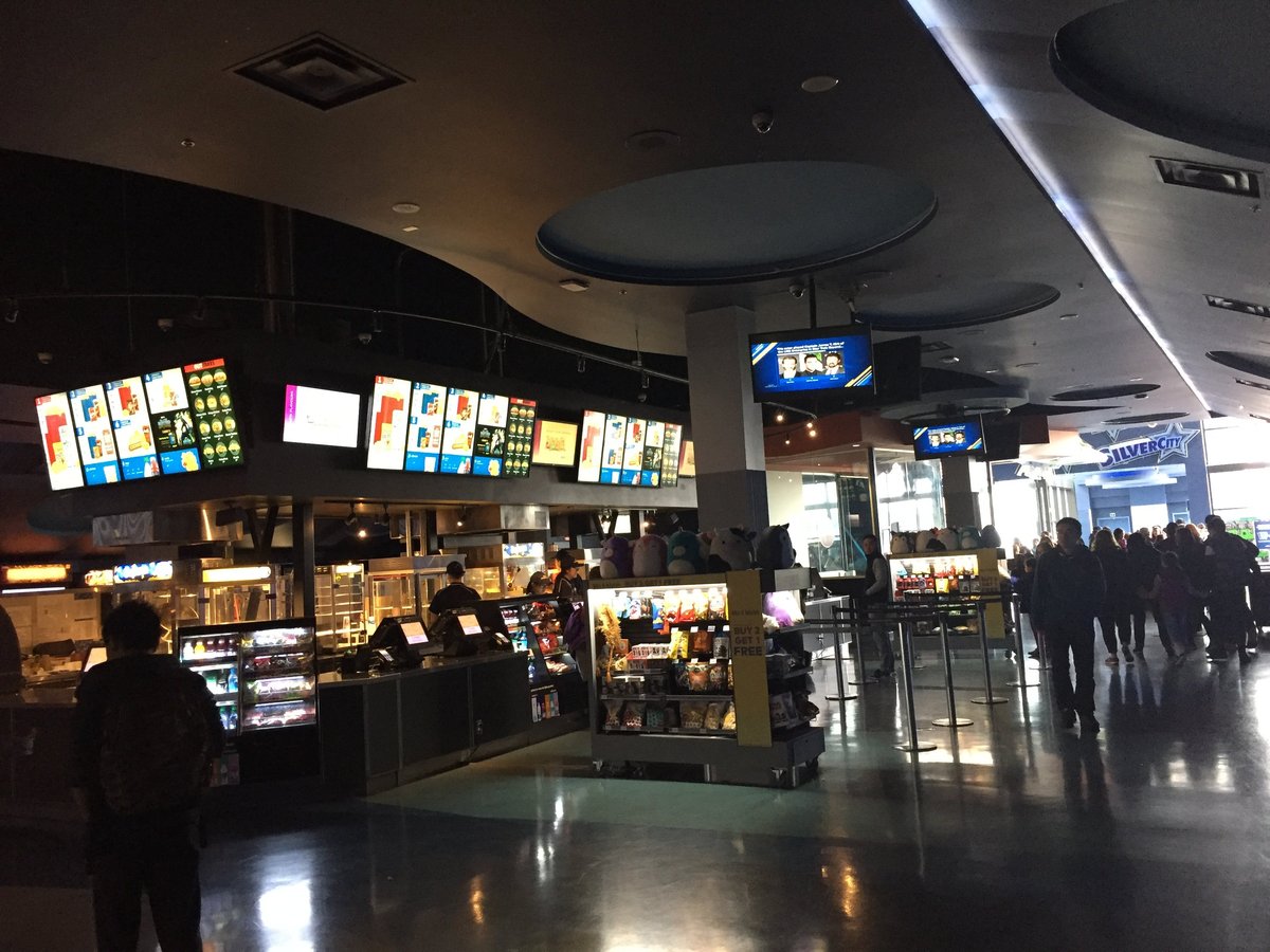 SilverCity Metropolis Cinemas: SilverCity Metropolis Cinemas là một rạp chiếu phim hiện đại và đẳng cấp nhất tại Việt Nam, với các cơ sở vật chất và công nghệ tiên tiến nhất. Đến đây, bạn sẽ được tận hưởng những bộ phim đình đám và trải nghiệm cuộc sống như một ngôi sao thực sự.
(Translation: SilverCity Metropolis Cinemas is the most modern and high-class cinema in Vietnam, with the most advanced infrastructure and technology. Coming here, you will enjoy blockbuster movies and experience life like a real star.)