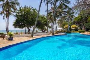 Pool og strand