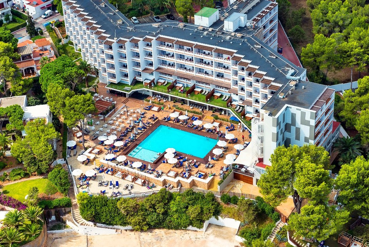 Palladium Hotel Don Carlos, hotel in Ibiza