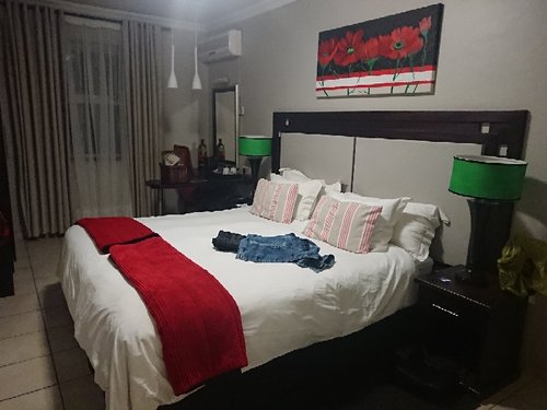 BON HOTEL EMPANGENI $53 ($̶5̶9̶) - Updated 2024 Prices & Reviews