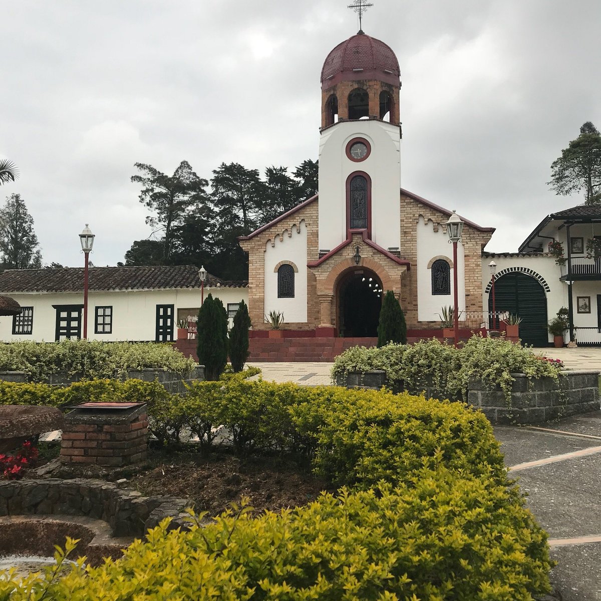 Iglesia de Nuestra Senora de Chiquinquira (Rionegro) Lohnt es sich?