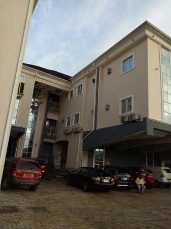 Winthrop Suites in Owerri: Find Hotel Reviews, Rooms, and Prices