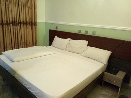 Winthrop Suites in Owerri: Find Hotel Reviews, Rooms, and Prices